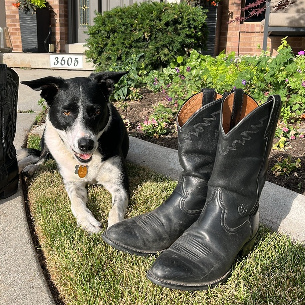 Ariat Black Leather Cowboy Boots